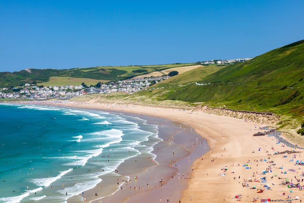 Top 22 Most Beautiful Beach Resorts in the UK for Unforgettable Staycations