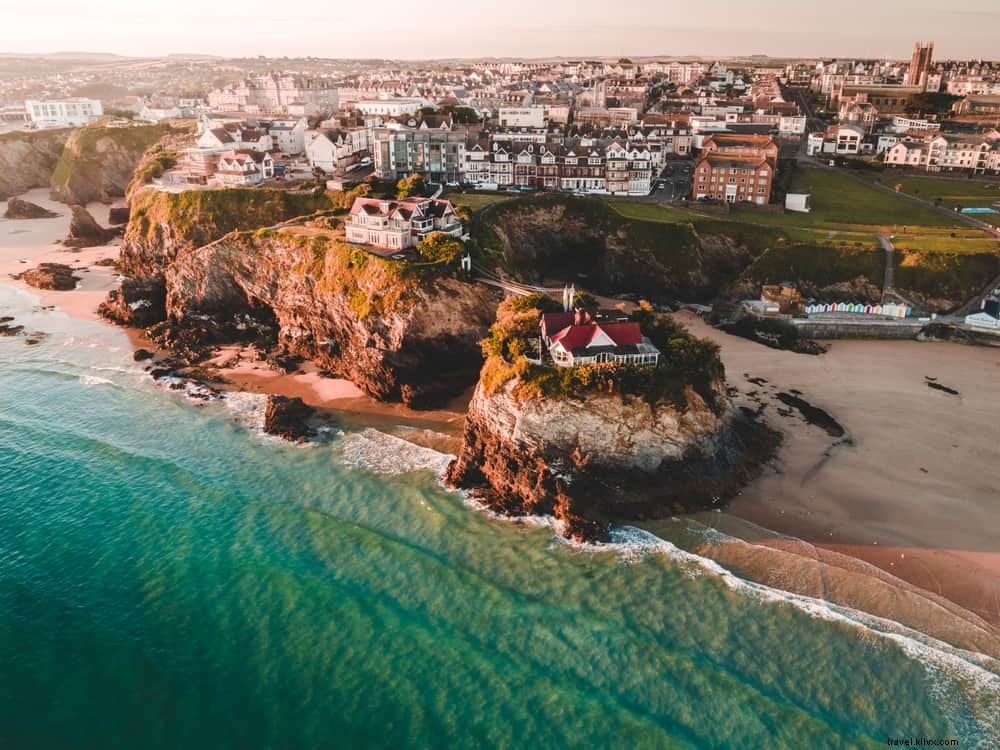 Top 22 Most Beautiful Beach Resorts in the UK for Unforgettable Staycations