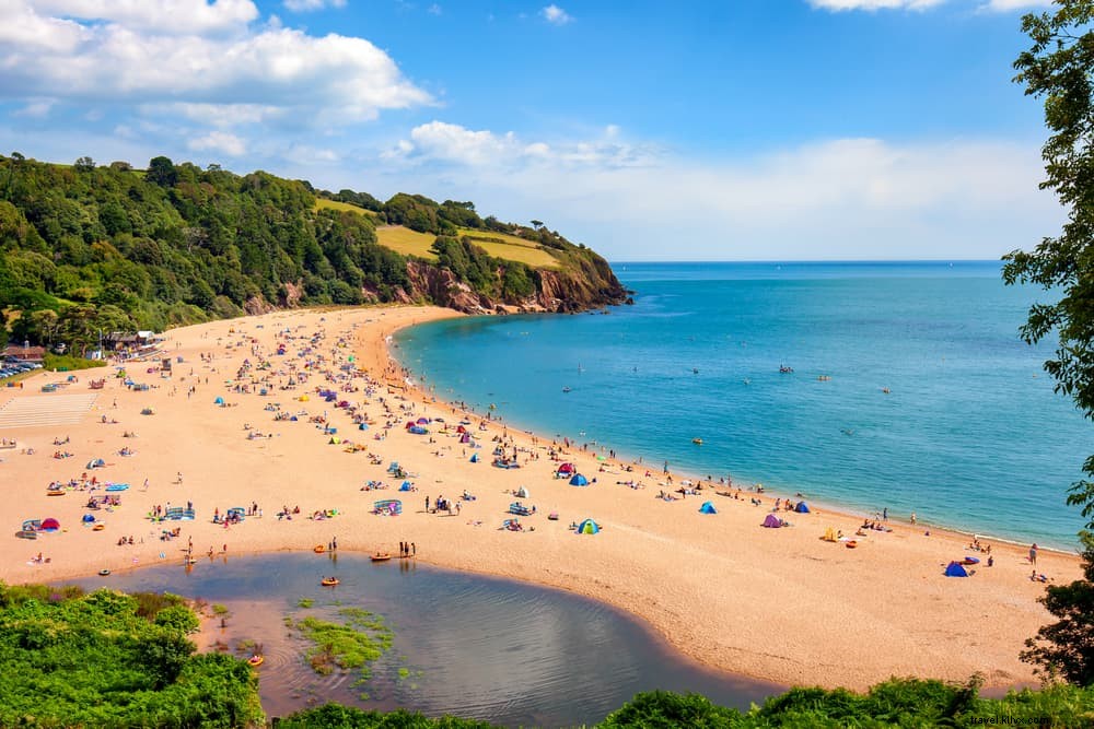 Top 22 Most Beautiful Beach Resorts in the UK for Unforgettable Staycations