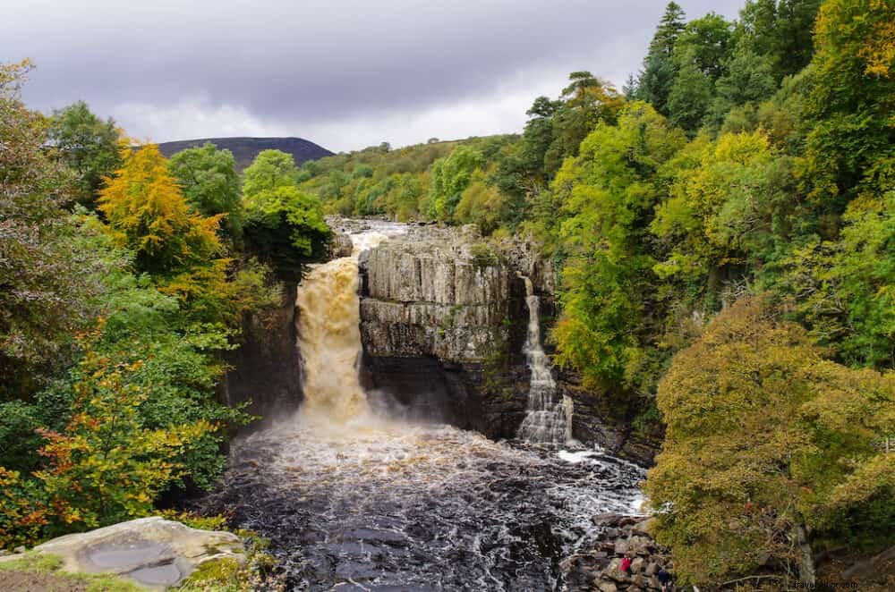 15 Best Places to Visit in County Durham: Castles, Waterfalls, and Stunning Landscapes