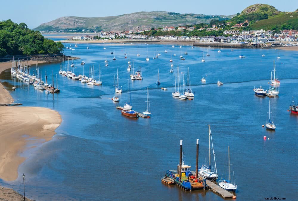 22 of the Most Beautiful Places to Visit in Wales: Scenic Wonders Await