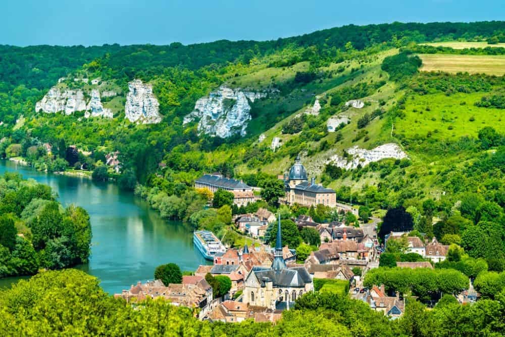 Explore France: 20 Stunning Destinations You Must Visit