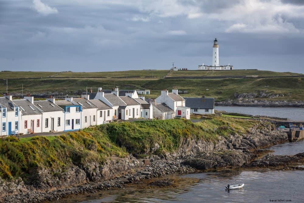 15 Stunning UK Islands: From Dramatic Scottish Isles to Idyllic Channel Gems