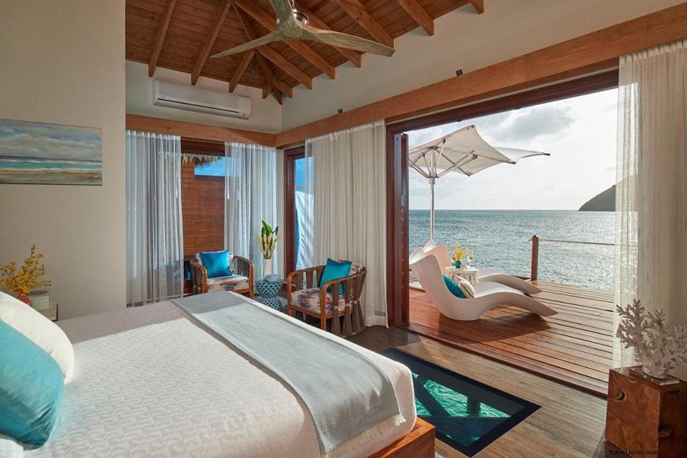 Top Overwater Bungalows Near the USA: Luxurious Escapes in Jamaica, Mexico, Belize & More