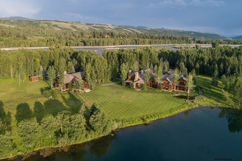 Ultimate Guide to Booking Luxury Vacation Rentals in Jackson Hole with The Clear Creek Group