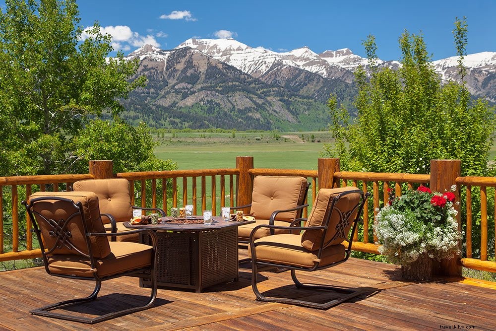 Ultimate Guide to Booking Luxury Vacation Rentals in Jackson Hole with The Clear Creek Group