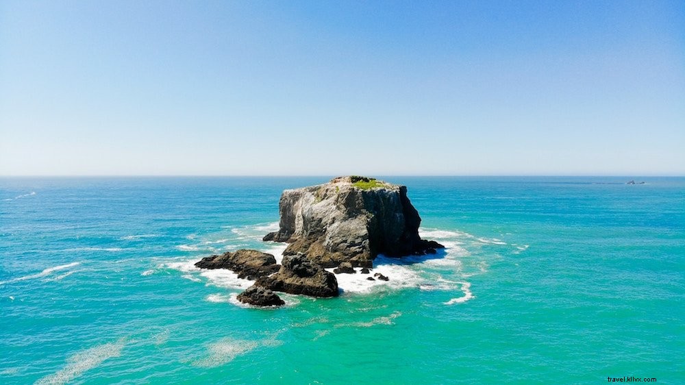 12 Best Small Beach Towns in California: Insider Guide to Stays & Attractions