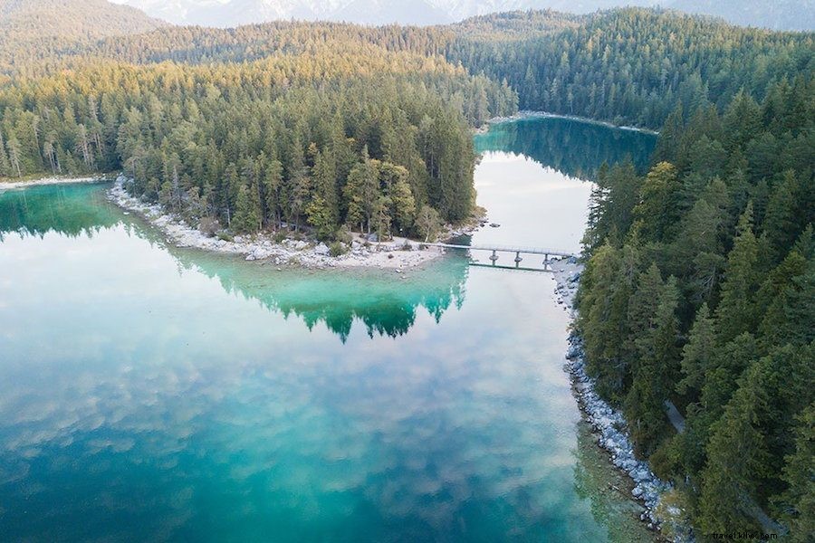 How to Choose the Perfect Spiritual Retreat: Top Types, Benefits, and Essential Tips