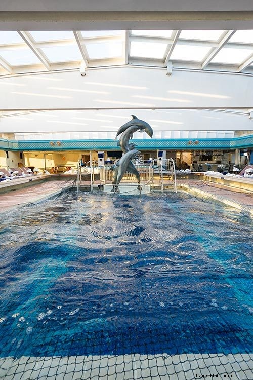 17-Day South Pacific Cruise with Holland America: An Insider s Guide to MS Maasdam