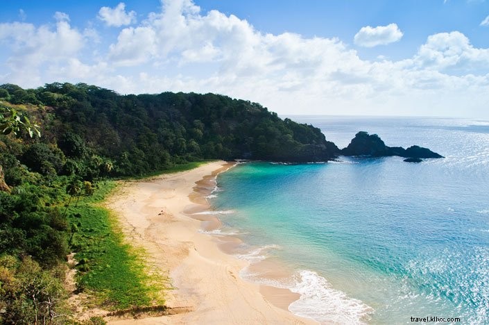Top 10 Best Tropical Islands to Visit: Stunning Beaches and Where to Stay