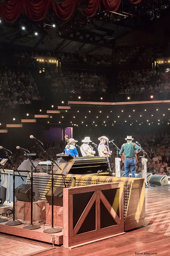 Ultimate Guide to Visiting Nashville s Grand Ole Opry: Tours, Shows, and Essential Tips