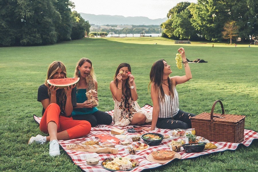 Essential Women s Packing Guide for Switzerland: Expert Tips for Every Season