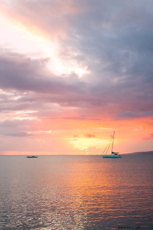 Ultimate Molokai, Hawaii Travel Guide: Best Times to Visit, Top Activities, Stays & Packing Essentials