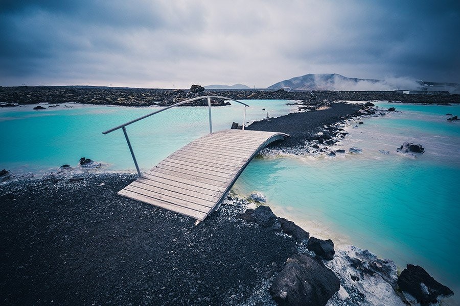 11 Must-Visit Places in Iceland: Top Attractions, Waterfalls, and Hidden Gems