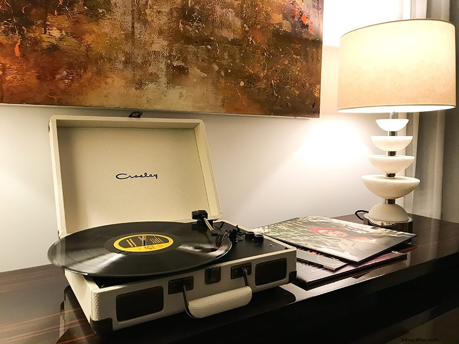 Discover London s Iconic Sights: A Luxury Stay at Sheraton Grand London Park Lane