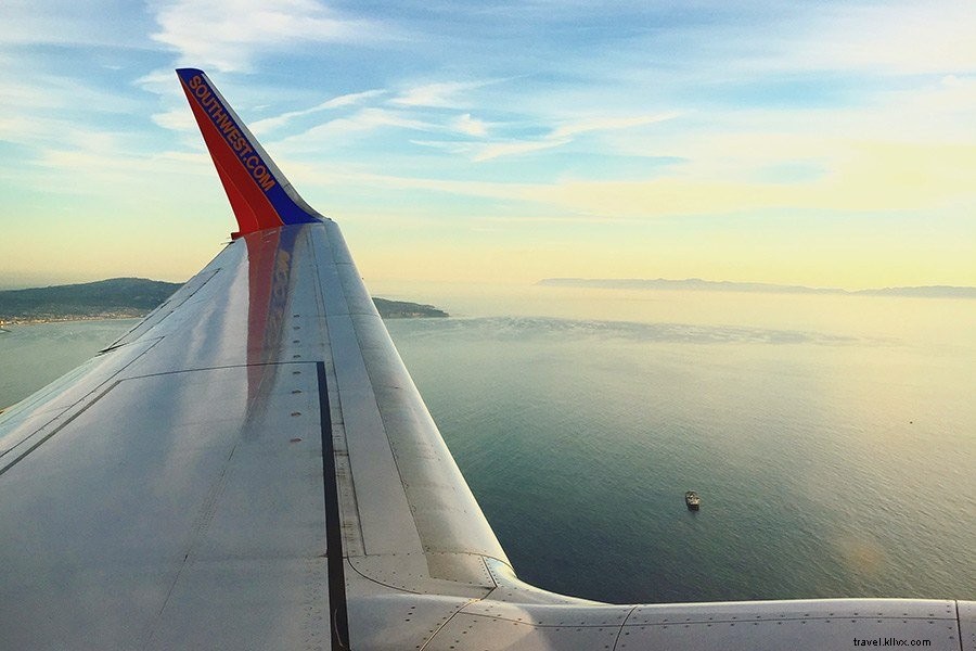 Stay Connected Abroad: Expert Tips for Keeping in Touch While Traveling