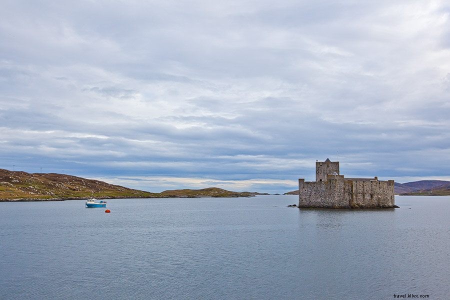 Ultimate Scotland Packing Guide: Essentials for Highlands, Lowlands & Every Season