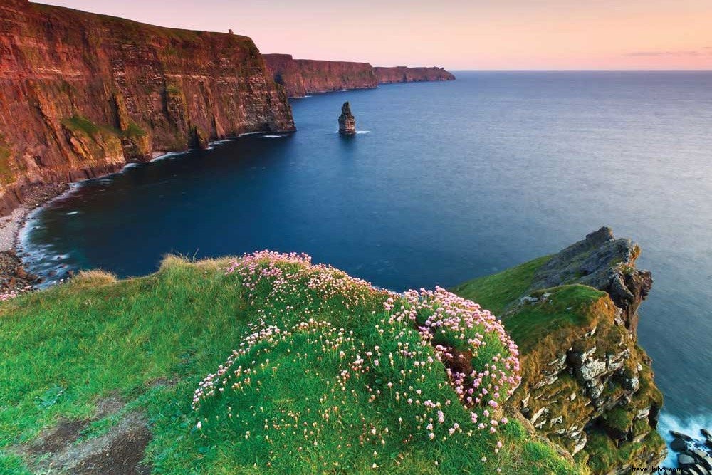 8 Safest Island Destinations for Solo Travelers: Expert Picks