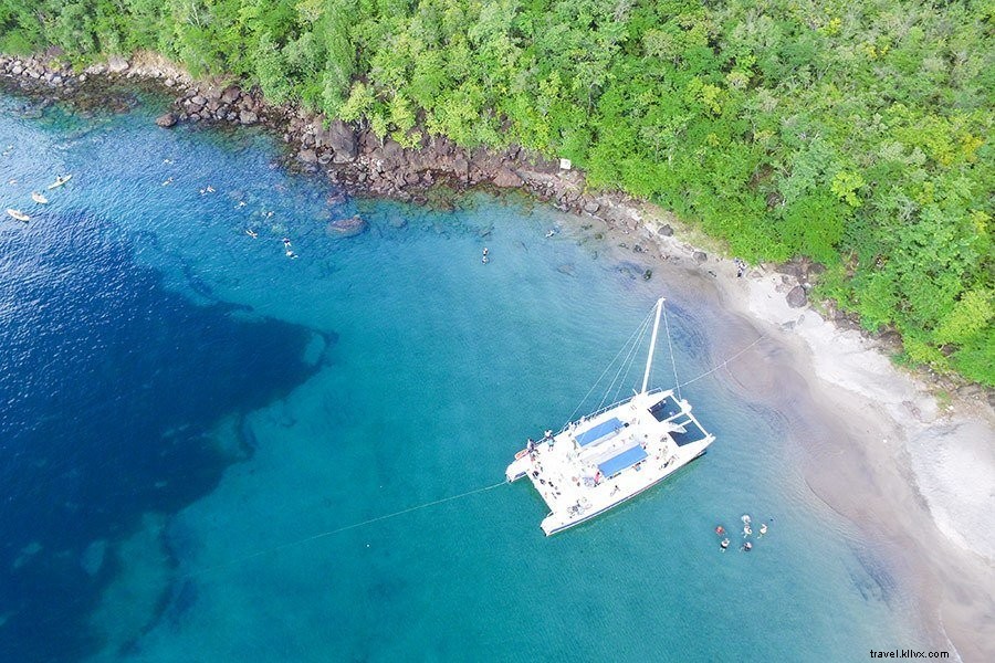 Top 10 Tropical Destinations for New Year s Eve: Best Luxury Stays Revealed