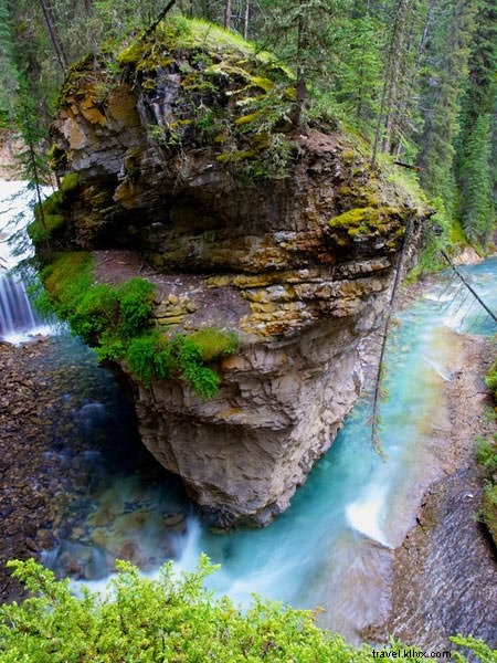 Top 5 Romantic Winter Getaways for Couples: Magical Escapes Await