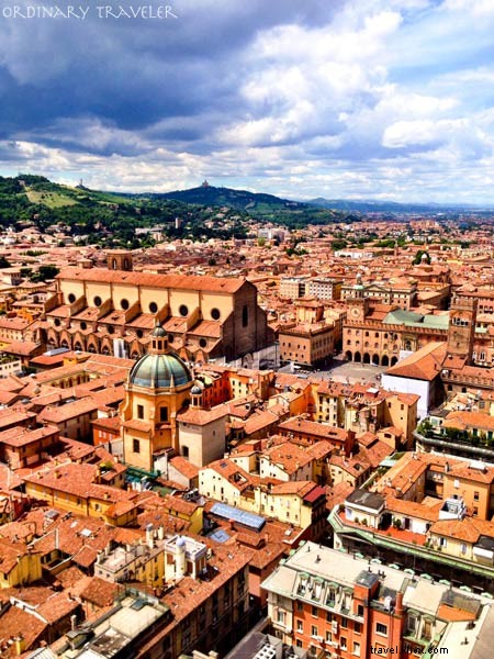 Solo Travel in Bologna, Italy: Authentic Streets, Local Flavors, and Hidden Gems