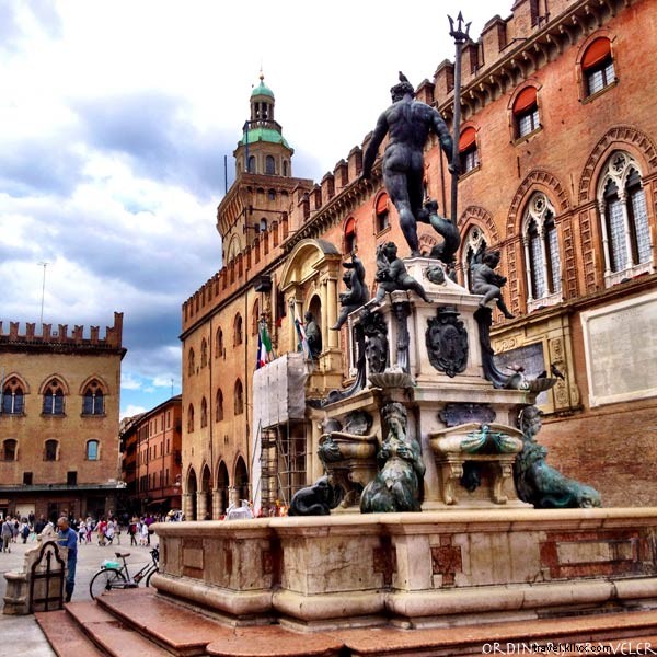 Solo Travel in Bologna, Italy: Authentic Streets, Local Flavors, and Hidden Gems
