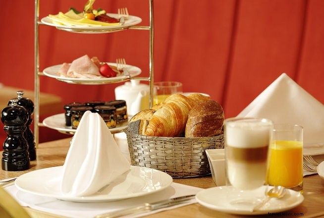 Authentic Wiener Schnitzel Recipe from Brasserie 1806 at Breidenbacher Hof, Düsseldorf