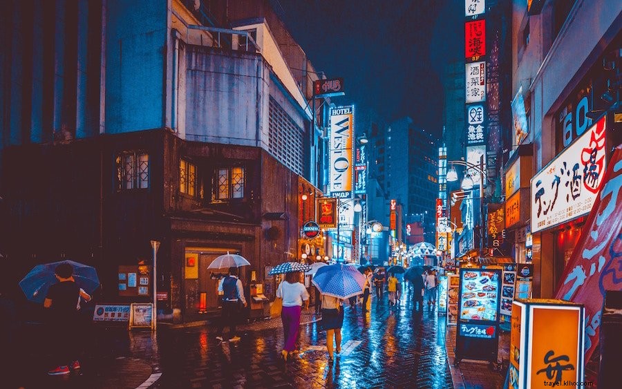 Expert Japan Travel Tips from a 6-Year Expat Resident: Budget, Culture, and Must-Sees