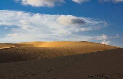 Ultimate Mui Ne Travel Guide: Southeast Asia s Premier Kiteboarding Destination