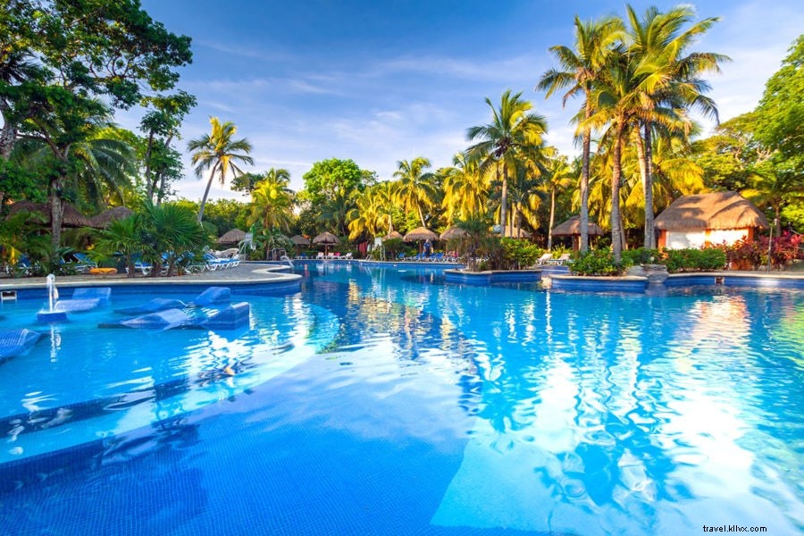 Best Places to Stay in Playa del Carmen: Top Neighborhoods, Hotels, Hostels & Resorts