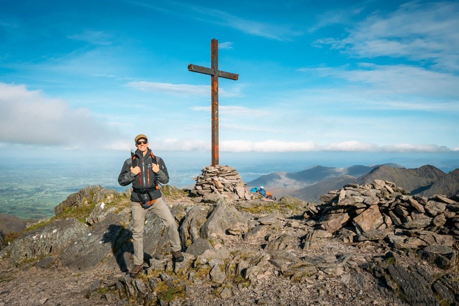 Hiking Carrauntoohil: Complete Guide to Ireland s Highest Peak