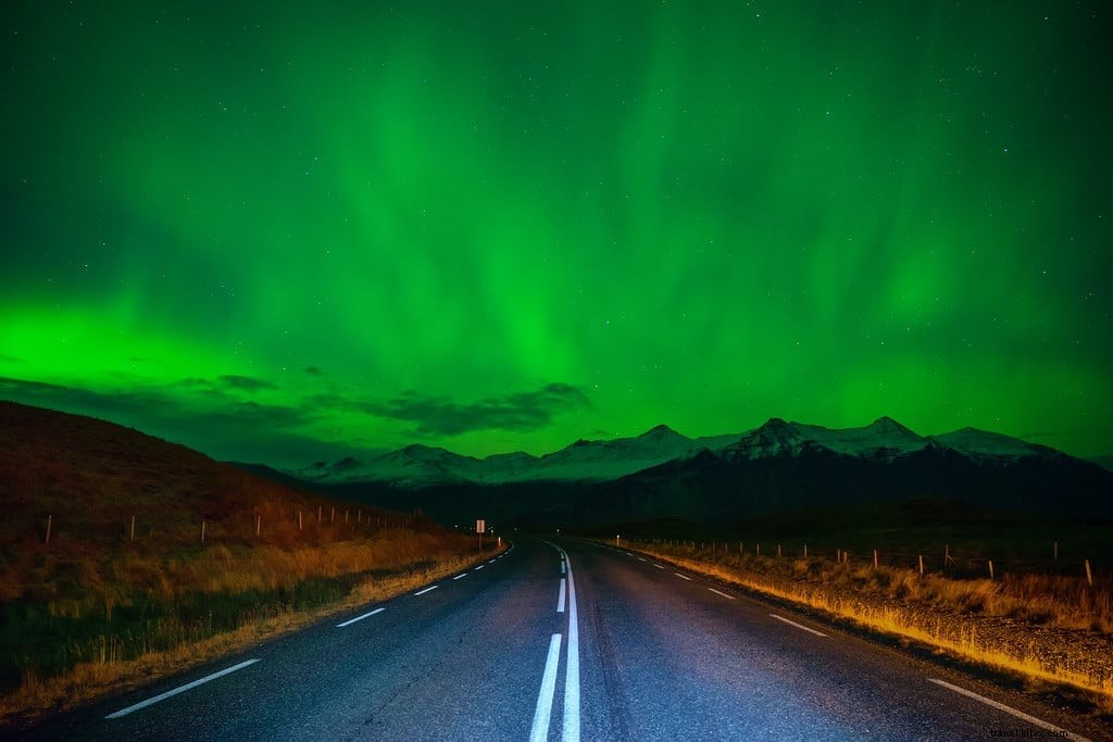 Expert Guide: How to See and Photograph the Northern Lights in Iceland