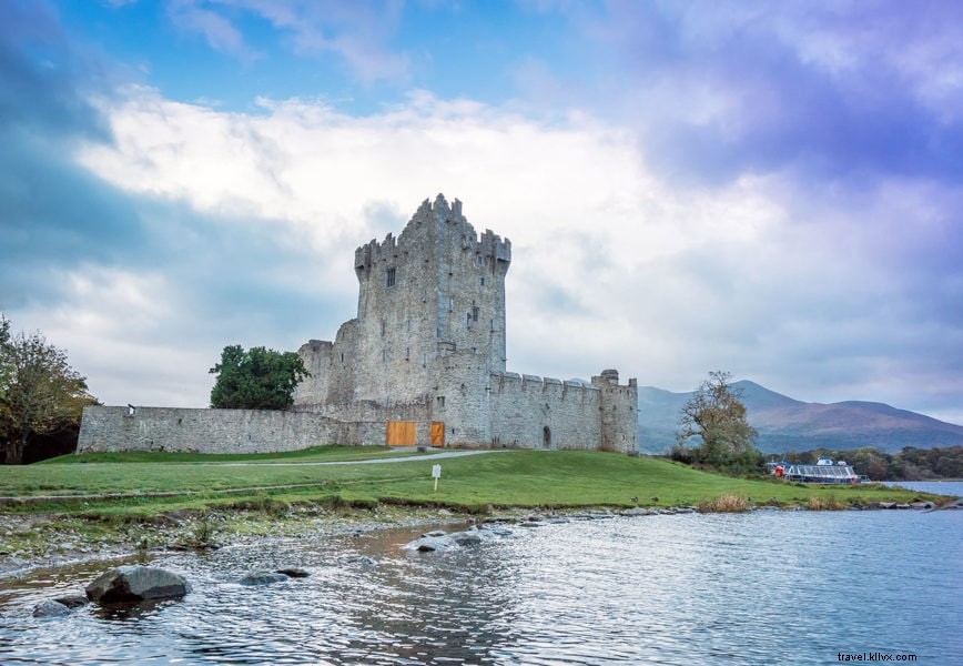 Ultimate Guide to Renting a Car in Ireland: Tips, Costs, Insurance & Driving Essentials