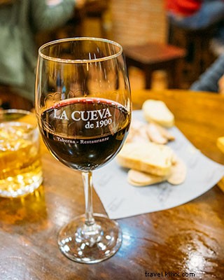 Granada Unveiled: 20 Must-See Experiences for Travelers