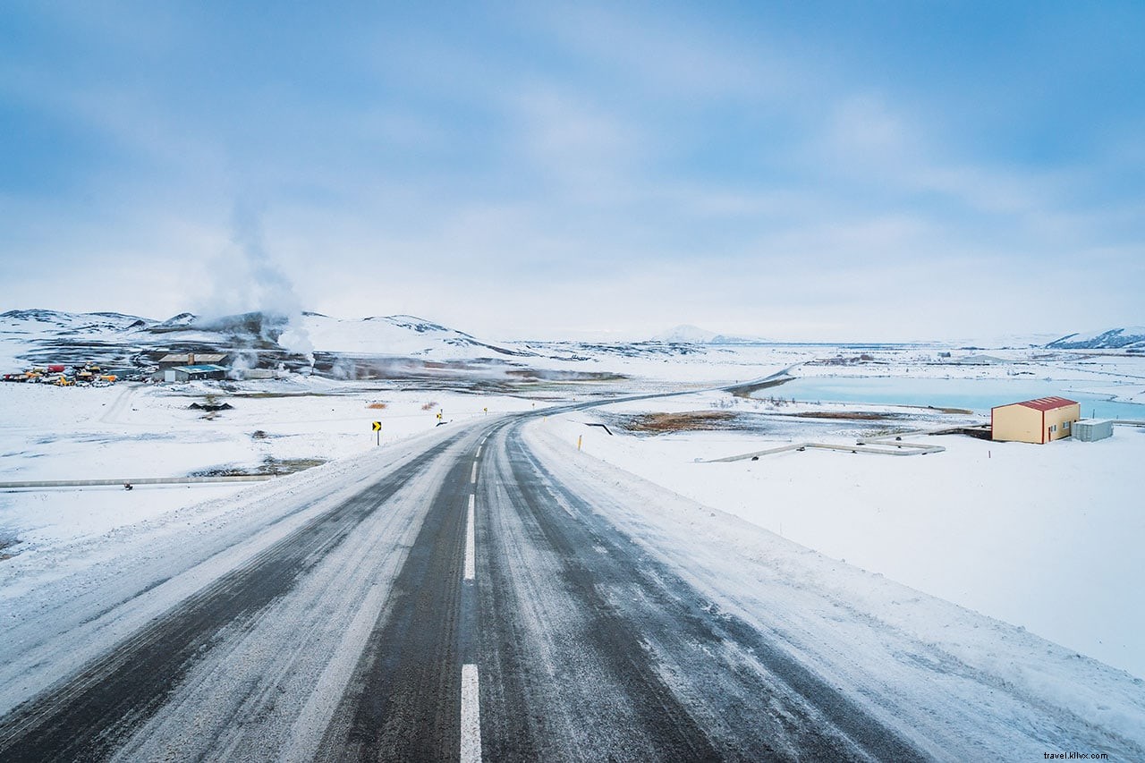 Choosing the Perfect Time to Explore Iceland: Seasonal Guide & Weather Insights