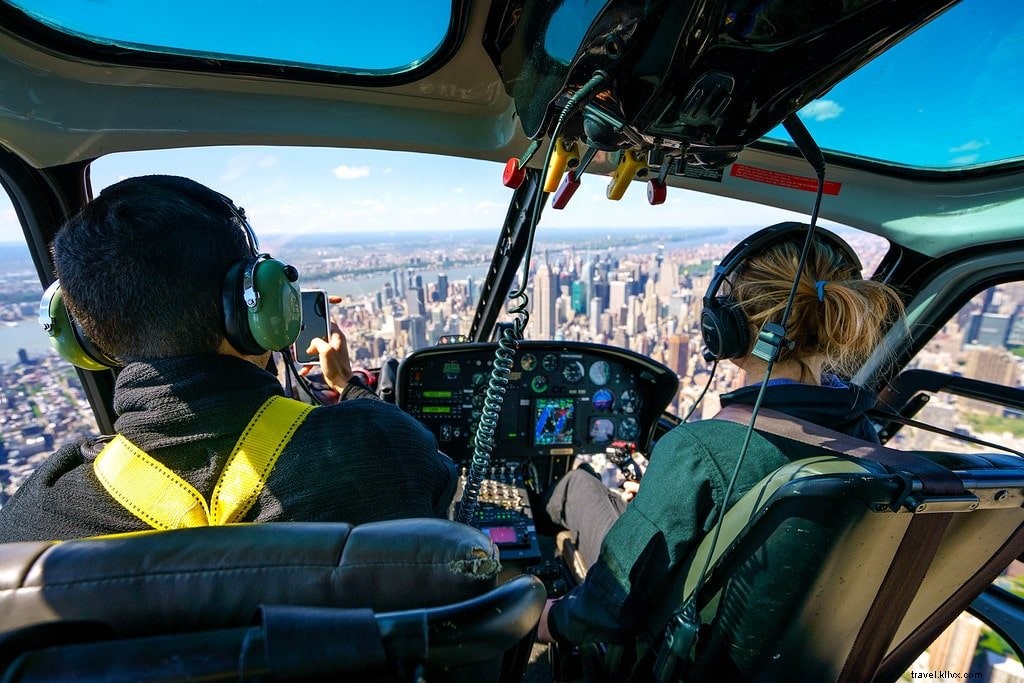 Thrilling Open-Door Helicopter Flight Over Manhattan: An Aerial Photography Adventure with FlyNYON