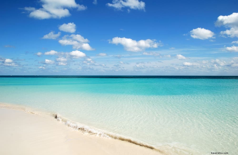 15 Stunning Places to Visit in the Bahamas: Beaches, Wildlife, and Hidden Gems
