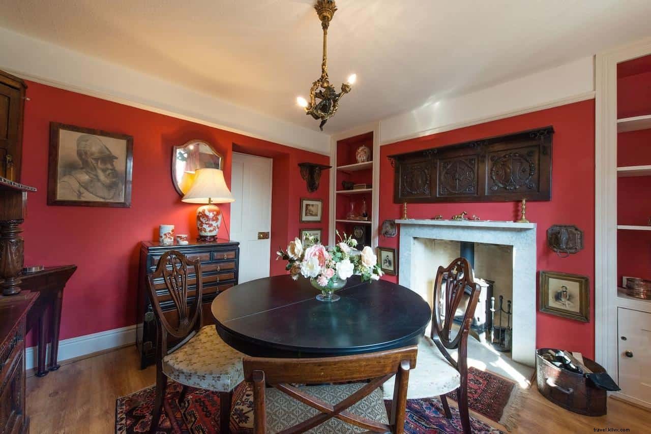 15 Best and Most Beautiful Places to Visit in Bath, England