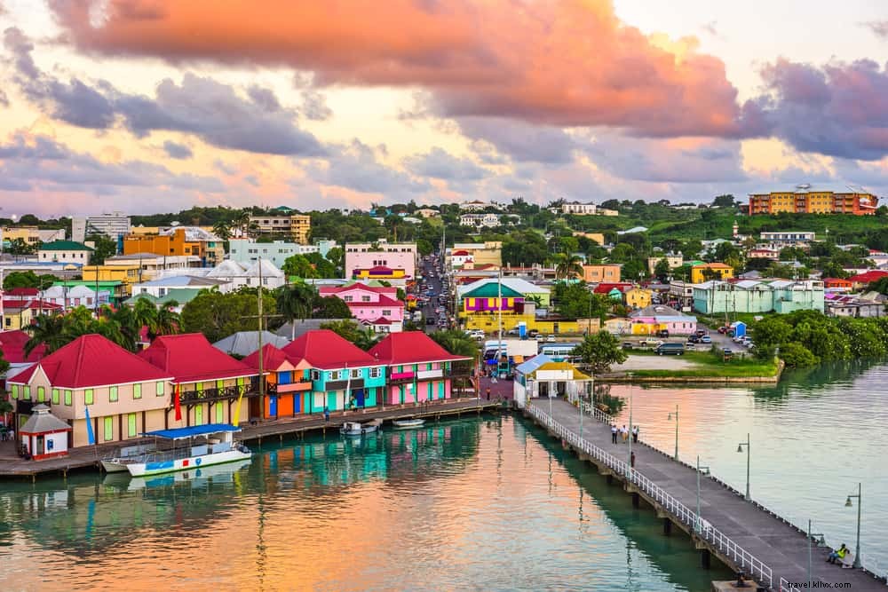 15 Stunning Places to Visit in Antigua: Beaches, Historic Sites, and Scenic Wonders