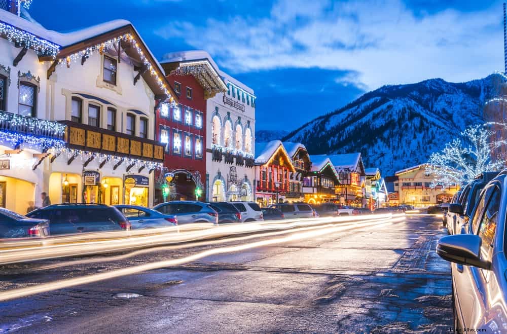 20 Best Places to Visit in the USA in February: Ski Havens, Sunny Escapes & Hidden Gems