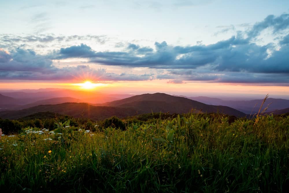 20 Best Places to Visit in the USA in February: Ski Havens, Sunny Escapes & Hidden Gems