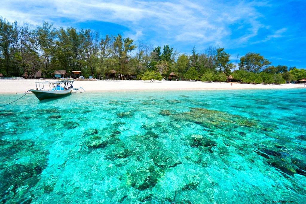 20 Stunning Places to Visit in Indonesia: Beaches, Volcanoes, and Hidden Gems