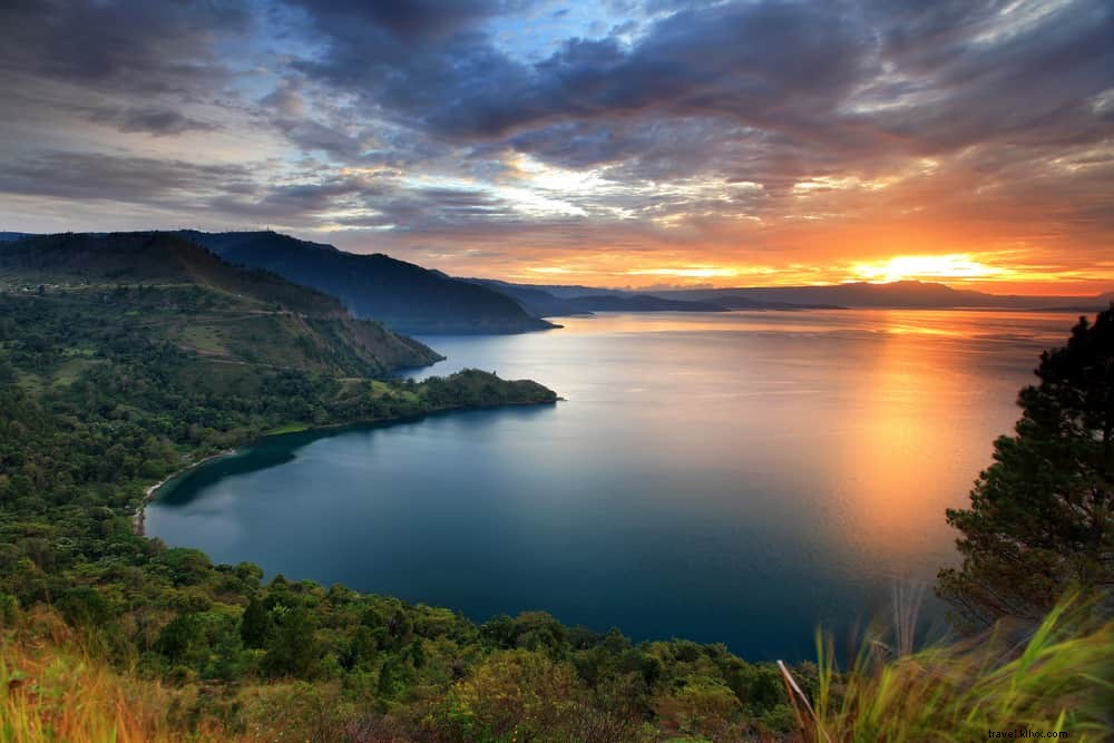 20 Stunning Places to Visit in Indonesia: Beaches, Volcanoes, and Hidden Gems