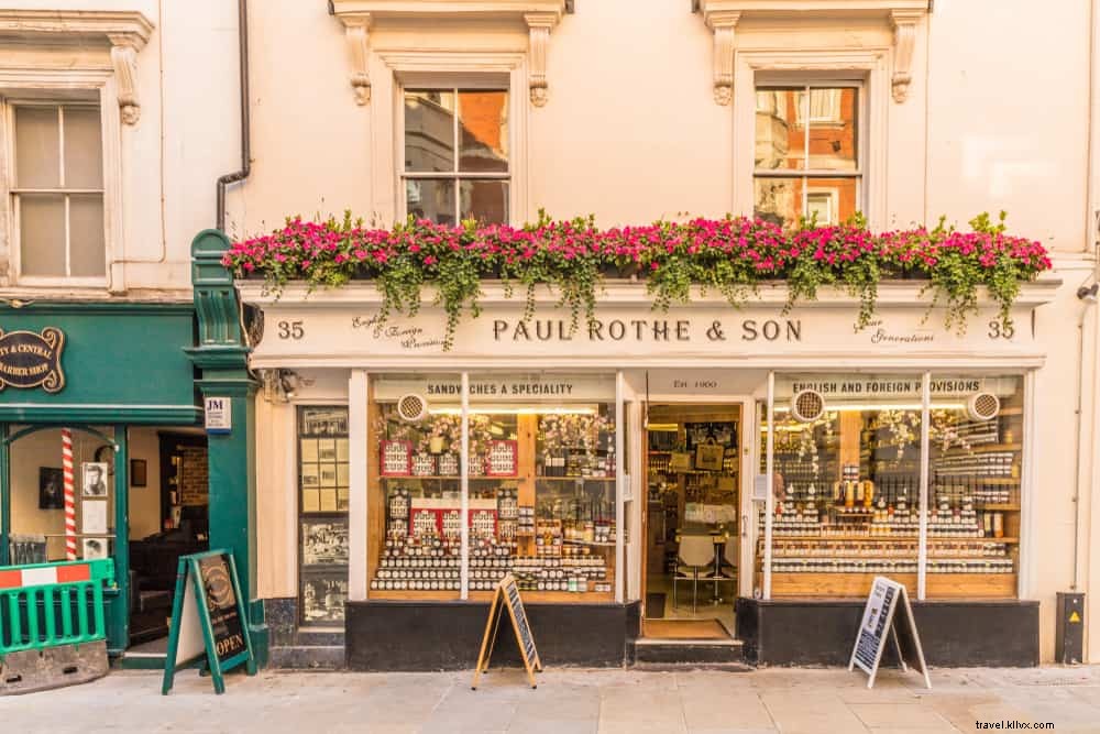 Top 20 Best Neighbourhoods in London: Elegant, Vibrant and Unique Areas to Explore