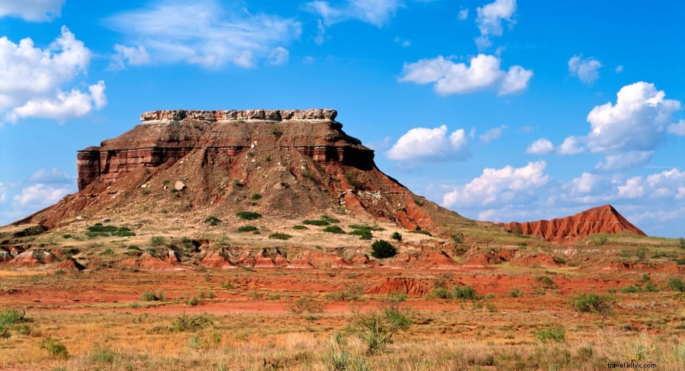 17 Stunning Places to Visit in Oklahoma: Natural Wonders and Hidden Gems