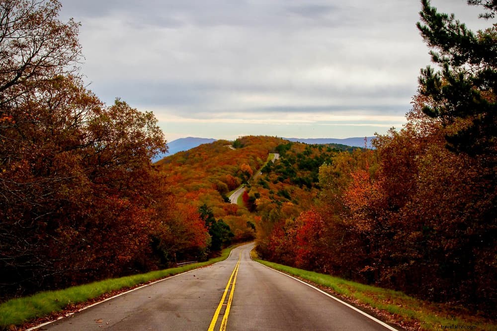 17 Stunning Places to Visit in Oklahoma: Natural Wonders and Hidden Gems