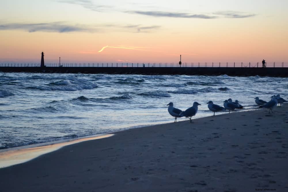 24 Breathtaking Places to Visit in Michigan: Beaches, Parks, Lighthouses & More