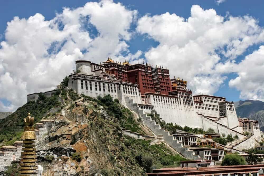 15 Most Stunning Places to Visit in Tibet: Expert Travel Guide