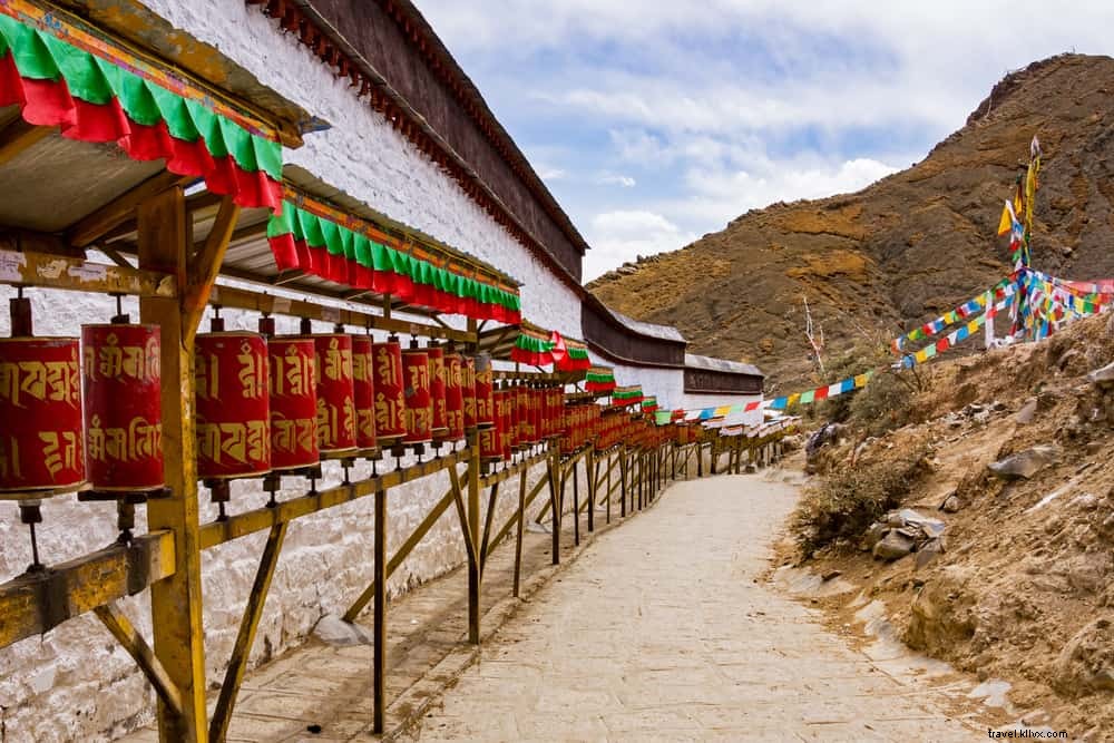15 Most Stunning Places to Visit in Tibet: Expert Travel Guide