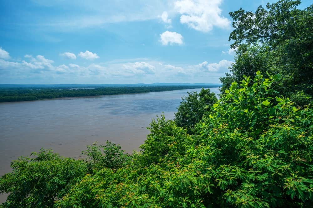 21 Most Stunning Places to Visit in Missouri: Nature, History, and Hidden Gems